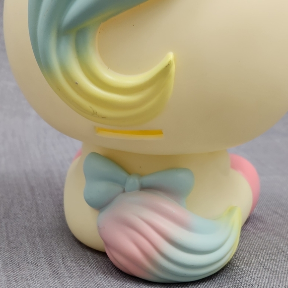 Hello Kitty Pusheen Plush and Coin Bank Lot of 3. 2 Plush 1 Plastic Coin bank. - Picture 7 of 8